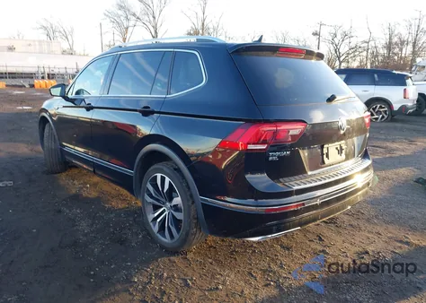 2019 Volkswagen Tiguan 2.0T Sel Premium/2.0T Sel Premium R-Line z USA, uszkodzony, nr VIN 3VV4B7AX6KM114392